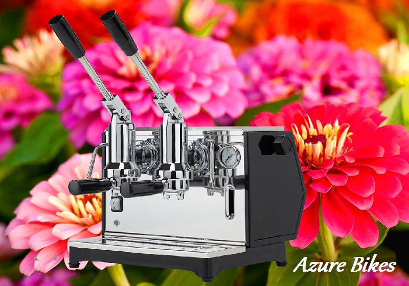 Portable Coffee Machine with Battery and Solar Panels for Bars