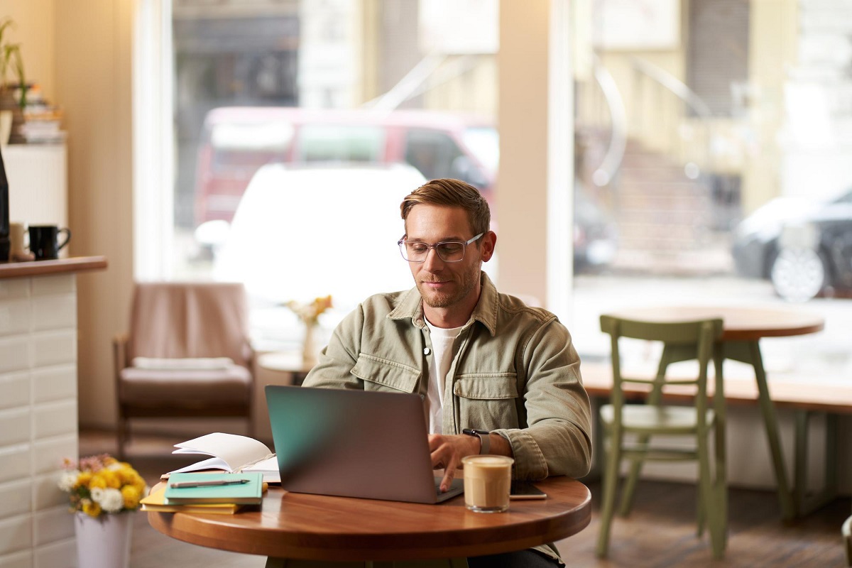 How to Survive the Unromantic Parts of Launching a Coffee Bike Business